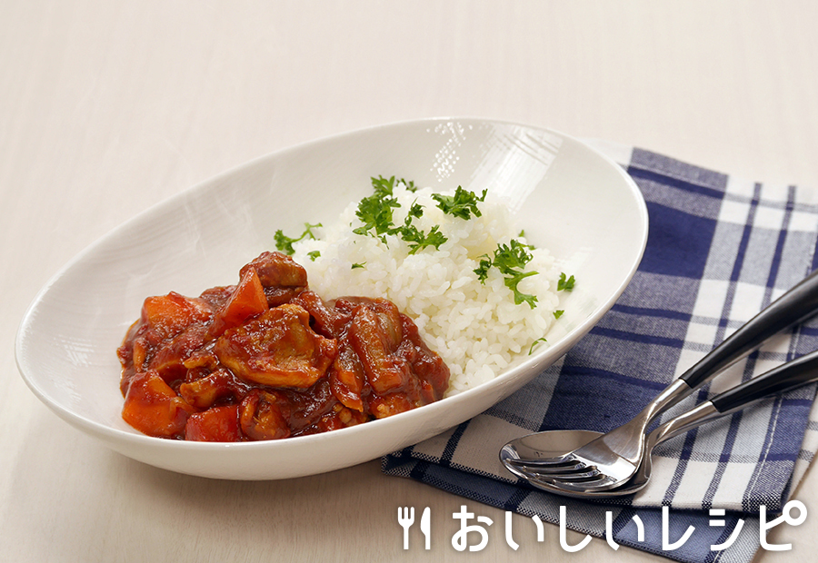 カットトマトで作る無水チキンカレー